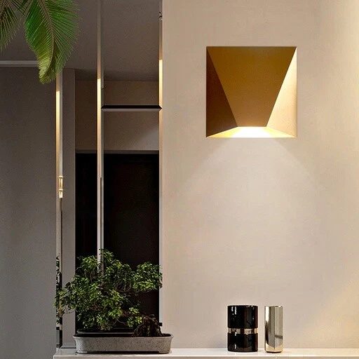 Simple and Contemporary Wall Light